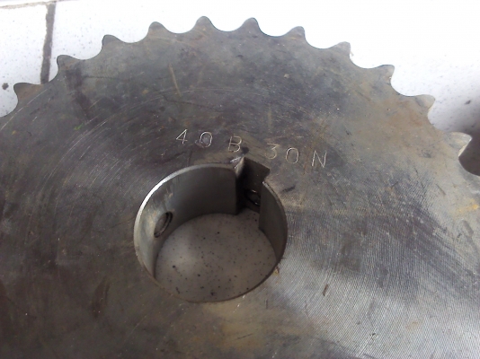 สเตอร์สแตนเลส 5 นิ้วอย่างดีของใหม่ยังไม่เคยใช้ นำไปใช้กับงานอาหารต่างได้เลย ขับโซ่(มี2 ตัว)