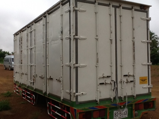 ตู้ 6ล้อ ประตู 10บาน 6.70 เมตร (เดิมใส่ HINO S500)