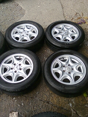 ขายล้อBENZขอบ15พร้อมยางล้อนอกครับชุดละ6800