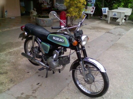 หนุ่ม ปราจีน : ขาย A100 สวยๆ พร้อมขี่ มีทะเบียนครับ