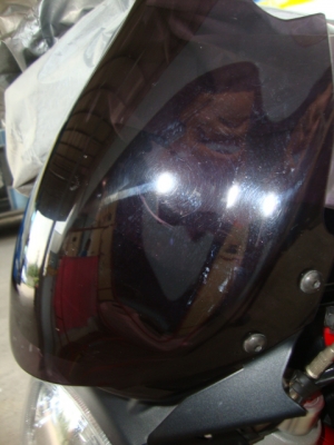 ชิวส์หน้า Puig ตรงรุ่น Ducati Monster 795   ราคา 2500.-  (ส่งทั่วไทยคับ)