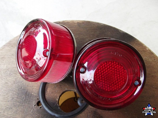 ขายไฟหรี่ ไฟเลี้ยว ไฟท้ายใส่รถอังกฤษหลายรุ่น แลนด์โรเวอร์ ฟอร์ด jeep หรือดัดแปลงใส่รุ่นอื่นๆสวยมีรูป