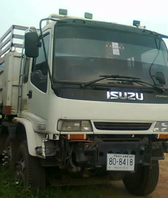 ขายอีซุเดกก้า270ยูโรวันแม่ลูกดั๊ม รถเดิมเดิมพร้อมใช้