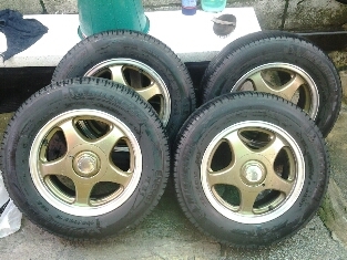 ขายแม๊ก 14 + ยาง 185/70 14 4รู100 4รู114