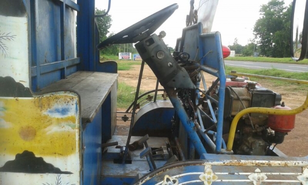 ขายอีแต๋น 6 ล้อ 11 แรงโครงใหญ่แชสซีหน้า 5 หน้า-หลัง 110 สโลว์กลางใหญ่