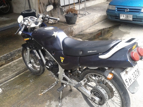 YAMAHA VRปี36 รถบ้านใช้งานทุกวัน เครื่องดี รถเดิมๆ ขับกลับบ้านได้เลย ภาษีขาดปีเดียว เอกสารครบๆ YAMAHA VRปี36 รถบ้านใช้งานทุกวัน เครื่องดี รถเดิมๆ ขับกลับบ้านได้เลย ภาษีขาดปีเดียว เอกสารครบๆ