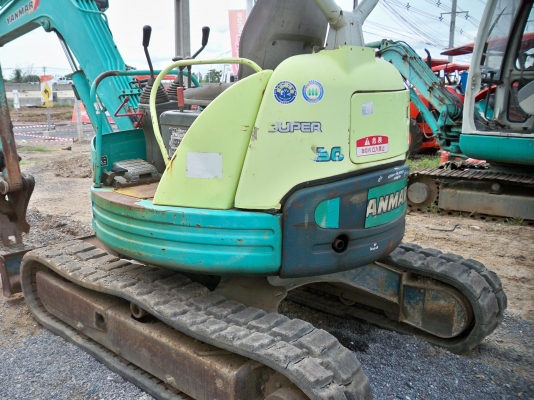รถขุดเก่าญี่ปุ่นแท้ๆ  YANMAR VIO30-1