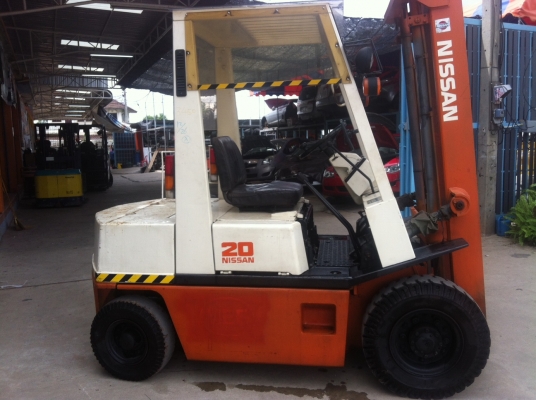 ขายฟอร์คลิฟต์ NISSAN PH02 , เกียร์ MT , เสา  4 M  ขอบคุณมากครับ พี่พรเทพ สมุทรปราการ