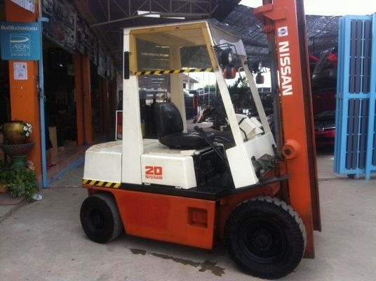 ขายฟอร์คลิฟต์ NISSAN PH02 , เกียร์ MT , เสา  4 M  ขอบคุณมากครับ พี่พรเทพ สมุทรปราการ