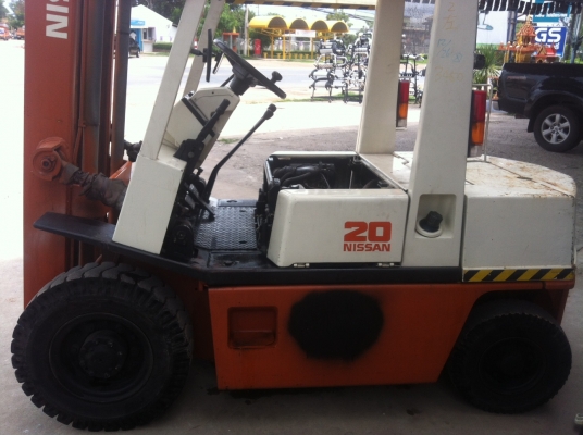 ขายฟอร์คลิฟต์ NISSAN PH02 , เกียร์ MT , เสา  4 M  ขอบคุณมากครับ พี่พรเทพ สมุทรปราการ