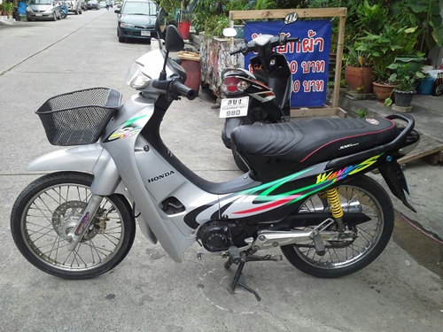 wave 110 ปี 46 ดิสก์หน้า รถบ้าน สวย เครื่องเดิมๆ เอกสารครบ