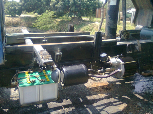 รถดั้ม ISUZU NQR 145 แรง