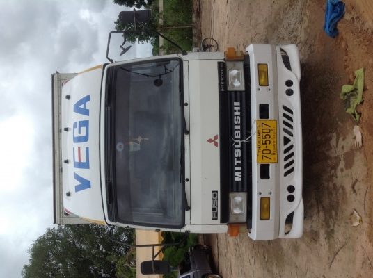 ขายรถ 6 ล้อตู้ Mitsu Fuso FK457M