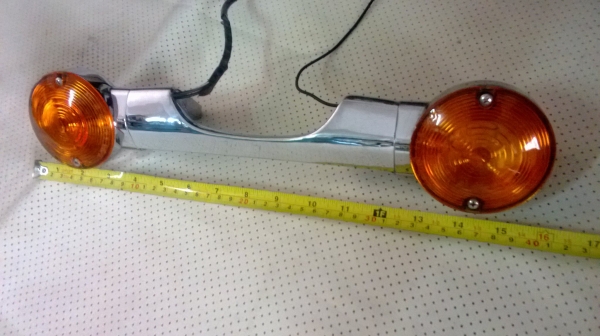 ไฟเลี้ยวท้าย ไม่ทราบรุ่น