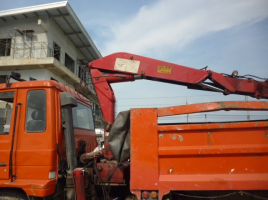 รถ 10ล้อติดเฮี้ยบ