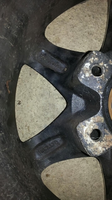 ขายแม็ครถดระบะ 6 รู ขอบ 15/7 สภาพสวย ถูก ขายแม็ครถดระบะ 6 รู ขอบ 15/7 สภาพสวย ถูก