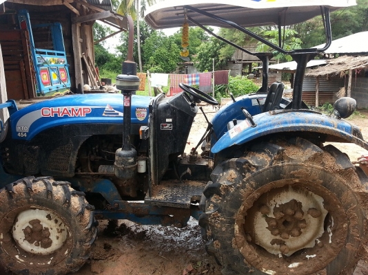 ##ส่งให้ได้ทั่วไทยคับ##รถไถดี ๆ  แชมท์ 45 แรง รุ่นใหม่เลยคับอุปกรณ์มีครบให้หมด