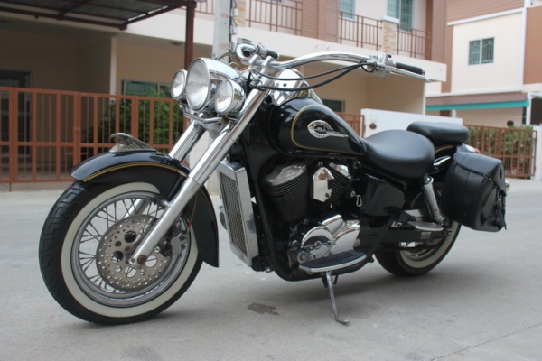 ขายครับ HONDA Shadow 750 cc. Classic ล้อแต่งฮาเล่ย์ กระเป๋าพร้อม