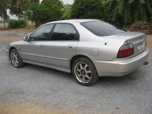 ขาย Honda Accord Vti-e 2.2 ตัว top LPG ติดต่อเจ้าของโดยตรง 087-0382499