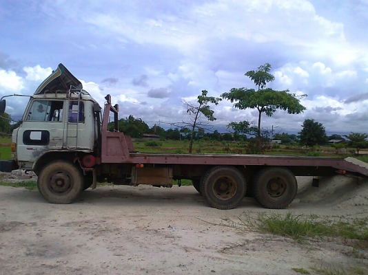 ขาย..สิบล้อเทลเล่อร์ HINO KT920 เครื่อง HINO HO7C บรรทุกรถแบคโฮ CAT 320 ได้ดี มีทะเบียนครบ.