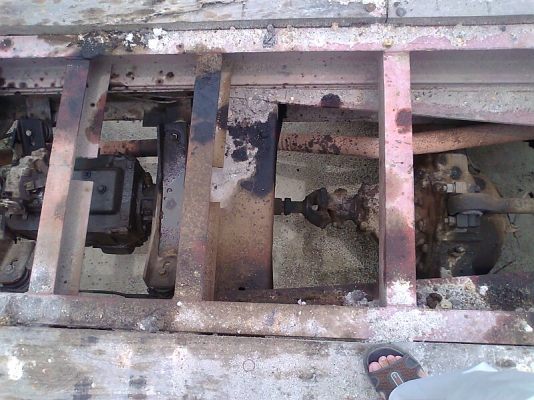 ขาย..สิบล้อเทลเล่อร์ HINO KT920 เครื่อง HINO HO7C บรรทุกรถแบคโฮ CAT 320 ได้ดี มีทะเบียนครบ.