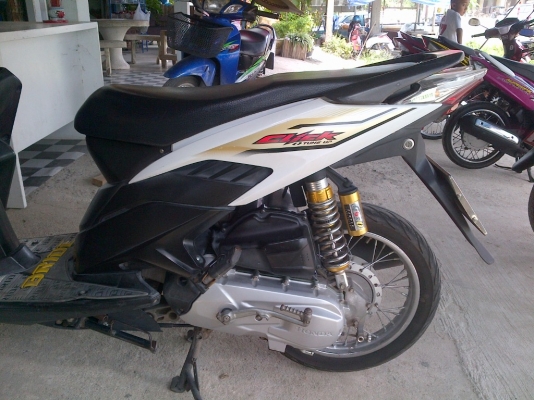 ขาย!ฮอนด้าคลิ๊กไอ ปี52 รถเครื่องเดิมแน่นๆ  พร้อมใช้ ทะเบียน+เอกสารโอน ภาษีไม่หมด