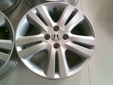 แม็กซ์ Honda New Jazz ขนาด 16 นิ้ว สเปค4 รู100 ไม่มีดุ้งไม่มีรอย สวยทั้งชุดครับ แม็กซ์ Honda New Jazz ขนาด 16 นิ้ว สเปค4 รู100 ไม่มีดุ้งไม่มีรอย สวยทั้งชุดครับ