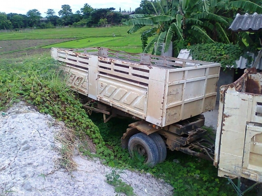 ขาย..หางพ่วงดั้ม สามมิตร ปี 38 แบบ 2 คาน สวย พร้อมใช้งาน มีทะเบียนครบ.