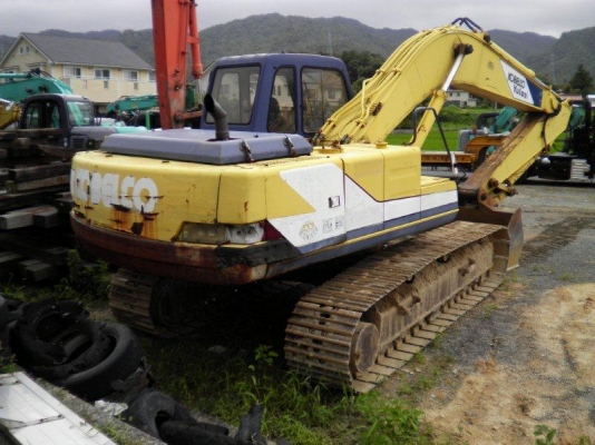 SK200 YN-12654  ตอนนี้รถจอดที่(CSนวนคร)ครับ