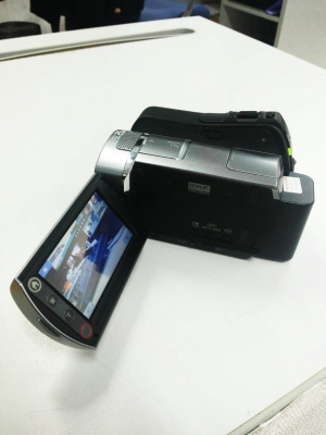 ขายกล้องวีดีโอ SONY SR65E HDD 40 GB ขายกล้องวีดีโอ SONY SR65E HDD 40 GB