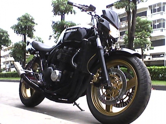 ขายKAWASAKI ZRX400cc.แต่งSTUNT อุปกรณ์ของแต่งตามรูป อินวอย์ สรรพสามิต ราคาประหยัด38000บ.