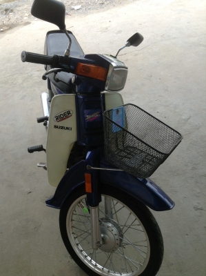 ขออนุญาติขาย SUZUKI RC100 แม่บ้านใช้เอง ขออนุญาติขาย SUZUKI RC100 แม่บ้านใช้เอง