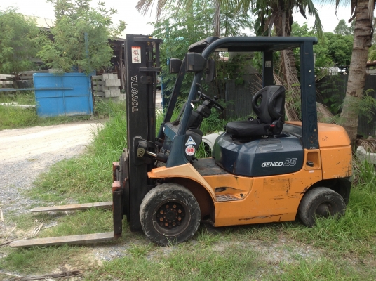 ขายรถฟอร์คลิฟ ใช้งานเพียง2xxx ชม.