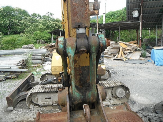 ขายรถขุดเล็ก KOMATSU PC40-6 sn:14351Yr.1990Hr.5037,มีเก๋ง มีไลน์หัวเจาะ สภาพดีครับใช้งานได้เลย  ราคาไม่สูงครับ มานะ 085-9049669