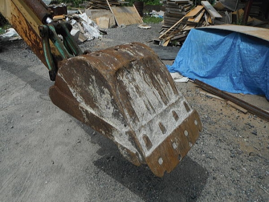 ขายรถขุดเล็ก KOMATSU PC40-6 sn:14351Yr.1990Hr.5037,มีเก๋ง มีไลน์หัวเจาะ สภาพดีครับใช้งานได้เลย  ราคาไม่สูงครับ มานะ 085-9049669