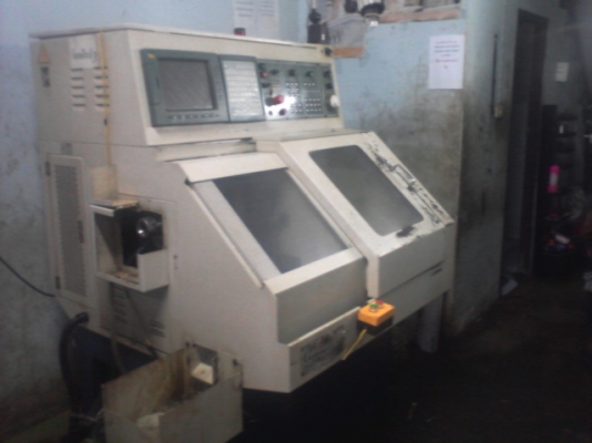 ขายเครื่อง CNC LATHE กลึงด่วน