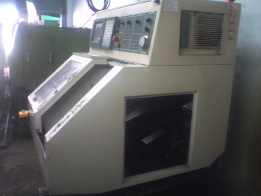 ขายเครื่อง CNC LATHE กลึงด่วน
