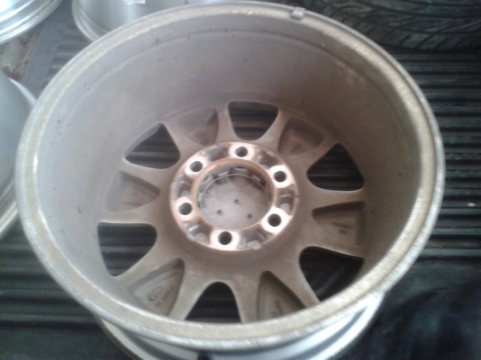 แม็กเดิมFONTUNERขอบ17"กว้าง7.5 สภาพสวย (แค่ฝุ่นจับเฉยๆ) ชุด7,700 บ