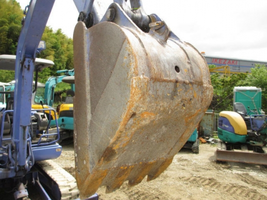 ขายรถขุดเล็ก KOMATSU PC25-1E sn:7109Yr.1995Hr.1227, สภาพดีมากๆๆๆครับใช้งานได้เลย  ราคาไม่สูงครับ มานะ 085-9049669