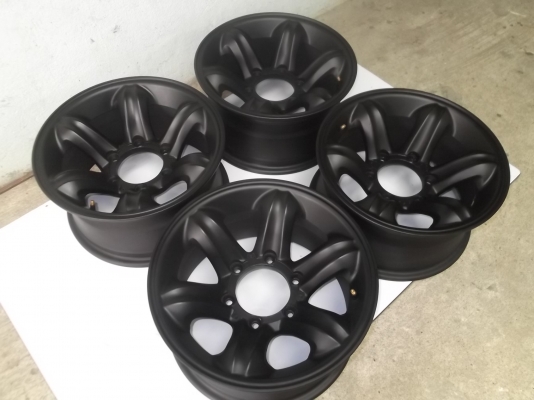 ล้อแม็กซ์ ขอบ 15 กว้าง 7.5  / 6 รู 139