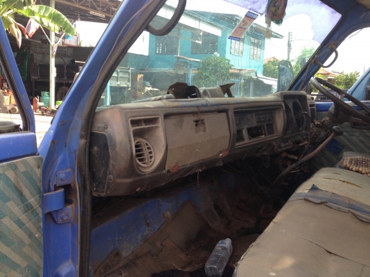 ขายรถ 6 ล้อ  KS110 ยาว5เมตรตามสภาพ