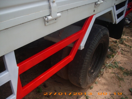 ขาย6ล้อกลาง โฉม ISUZU NKR-110แรงม้ารีบเลยช้าอด เครื่อดี แซสซีสวย ยาว4.3 ม. เอกสารพร้อมโอน พร้อมใช้สุดๆ