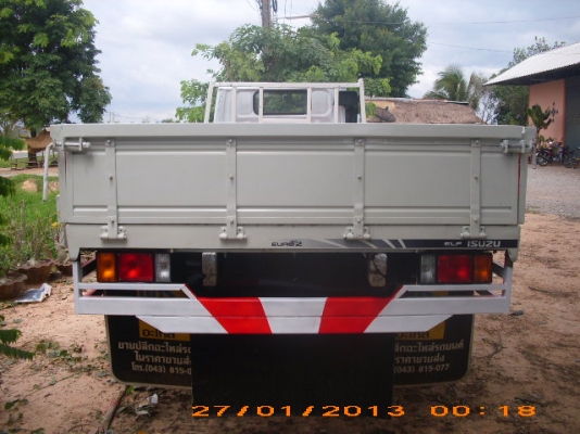 ขาย6ล้อกลาง โฉม ISUZU NKR-110แรงม้ารีบเลยช้าอด เครื่อดี แซสซีสวย ยาว4.3 ม. เอกสารพร้อมโอน พร้อมใช้สุดๆ