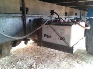 หกล้อเล็ก 85แรง ยาว320 เมตร ทำสีเสร็จให่ม พร้อมใช้งาน หกล้อเล็ก 85แรง ยาว320 เมตร ทำสีเสร็จให่ม พร้อมใช้งาน