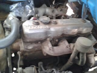 หกล้อเล็ก 85แรง ยาว320 เมตร ทำสีเสร็จให่ม พร้อมใช้งาน หกล้อเล็ก 85แรง ยาว320 เมตร ทำสีเสร็จให่ม พร้อมใช้งาน