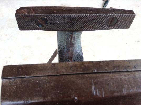 ขายปากกาจับชิ้นงาน 6" เหล็กเหนียว ของนอก ขายปากกาจับชิ้นงาน 6" เหล็กเหนียว ของนอก