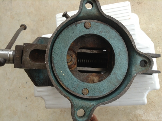 ขายปากกาจับชิ้นงาน 6" เหล็กเหนียว ของนอก ขายปากกาจับชิ้นงาน 6" เหล็กเหนียว ของนอก