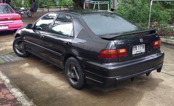 ขายCivic เตารีด รถเดิมๆ MT ล้อแม็กยางใหม่ แอร์หนาว กระจกไฟฟ้า