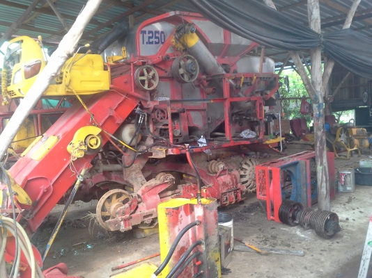 ขายพร้อมนำส่งแล้วครับ ไปบุรีรัมย์ หลังจากจองตั้งแต่รถเข้าอู่ใหม่ ๆ กลัวไม่ทัน ถ้าไม่จองก่อนก็ไม่ทันจริง ๆ นั่นแหละ ถ้าสนใจยังมีอีกคันครับ รีบจองก่อนพลาด กำลังบิ้ว สินเดือนก็คงเสร็จ