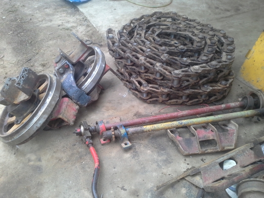 ขายพร้อมนำส่งแล้วครับ ไปบุรีรัมย์ หลังจากจองตั้งแต่รถเข้าอู่ใหม่ ๆ กลัวไม่ทัน ถ้าไม่จองก่อนก็ไม่ทันจริง ๆ นั่นแหละ ถ้าสนใจยังมีอีกคันครับ รีบจองก่อนพลาด กำลังบิ้ว สินเดือนก็คงเสร็จ